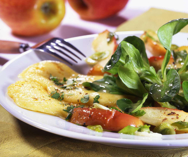 Gratinierter Bergkäse mit karamellisierten Äpfeln