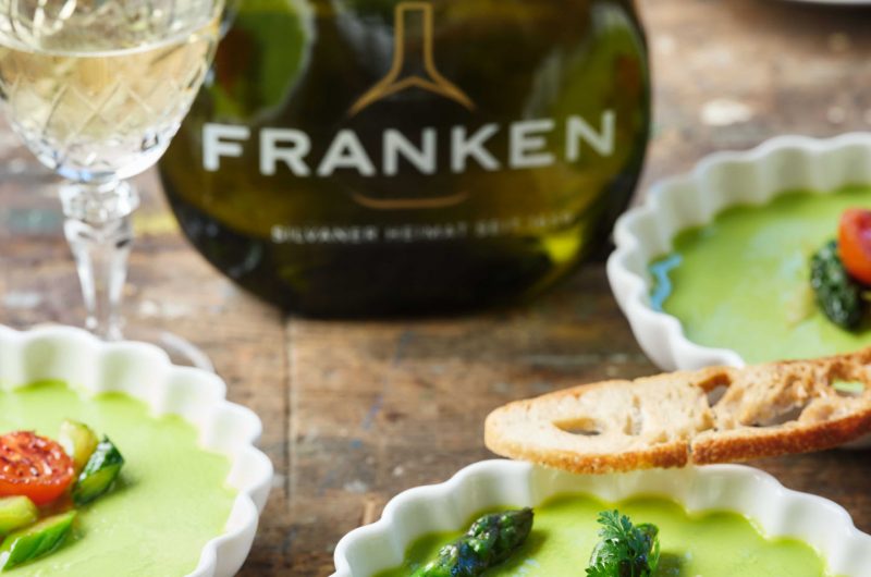 ABENSBERGER SPARGEL G.G.A. Grüne Spargel-Flan mit marinierten Spargelspitzen