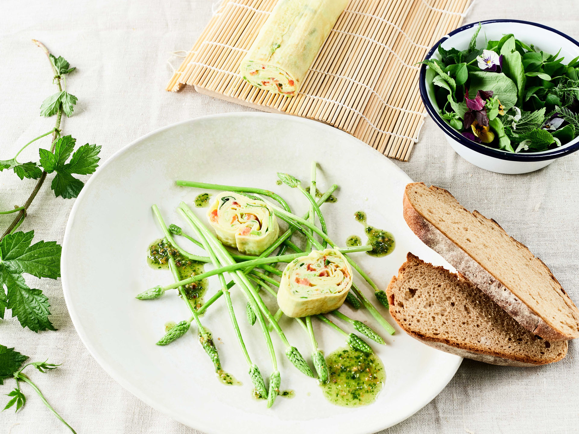 HOPFEN AUS DER HALLERTAU G.G.A. Omelette Tamago-Style mit Hopfen aus der Hallertau