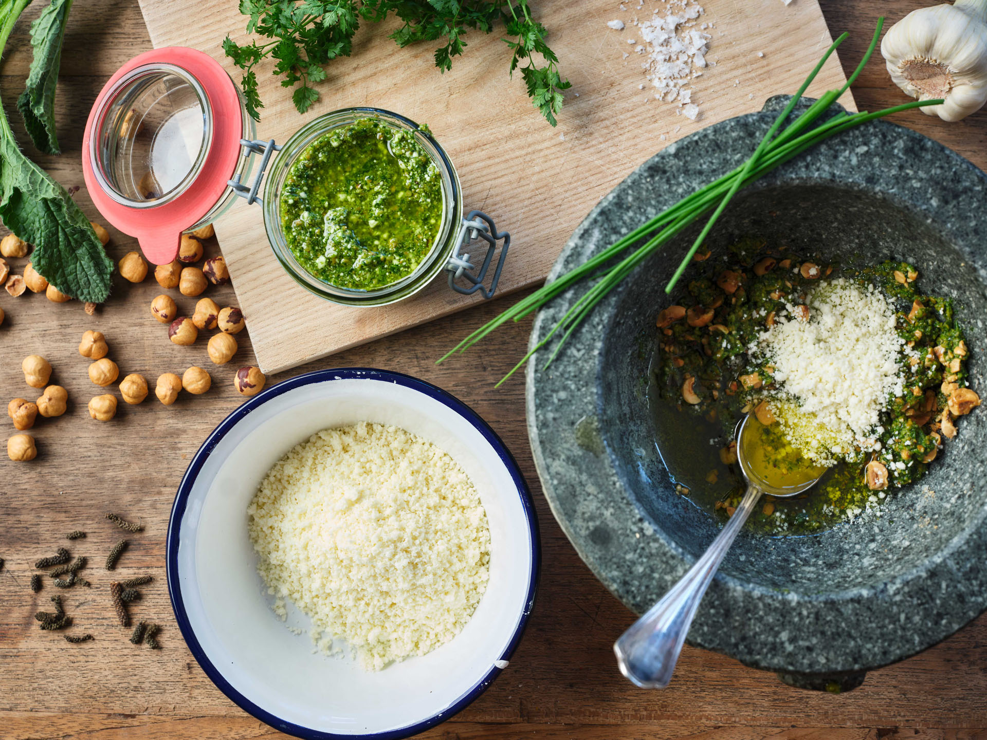 ALLGÄUER WEIßLACKER G.U. Pesto mit Allgäuer Weißlacker